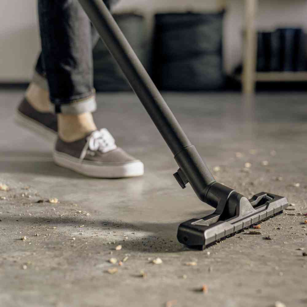 Karcher WD2 Wet & Dry Vacuum Cleaner Made in Romania - Image 4